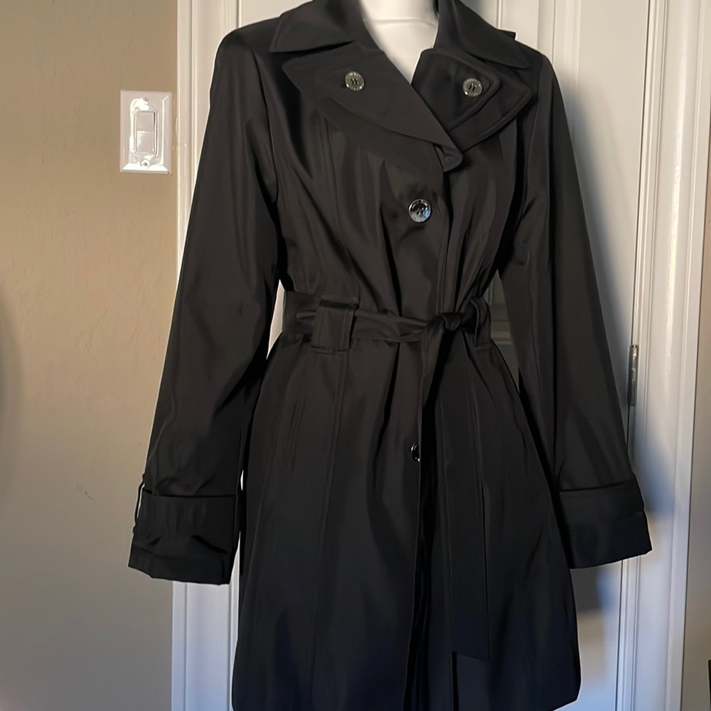 Calvin Klein Black Trench Rain Coat SZ Large. EUC, Great Fit, No Flaws with Hood